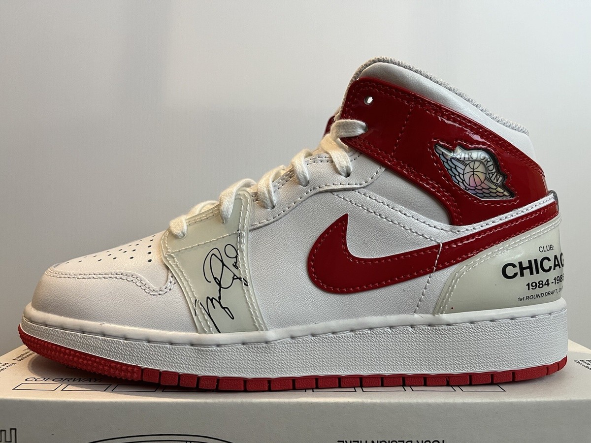 Nike Air Jordan 1 Mid (GS) Nike Air Jordan 1 Mid (GS)