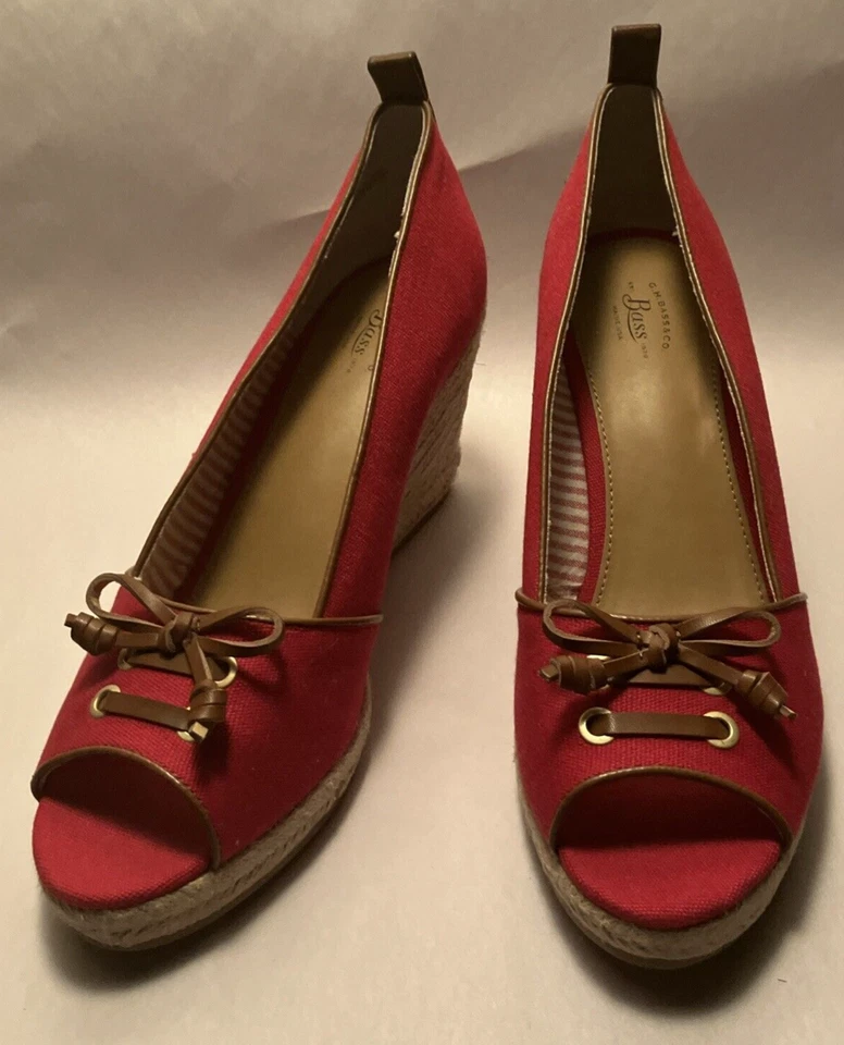Alpargatas femininas Bass Annie 11M lona vermelha 3 3/4" salto cunha peeptoe com arco - Imagem 4 de 4