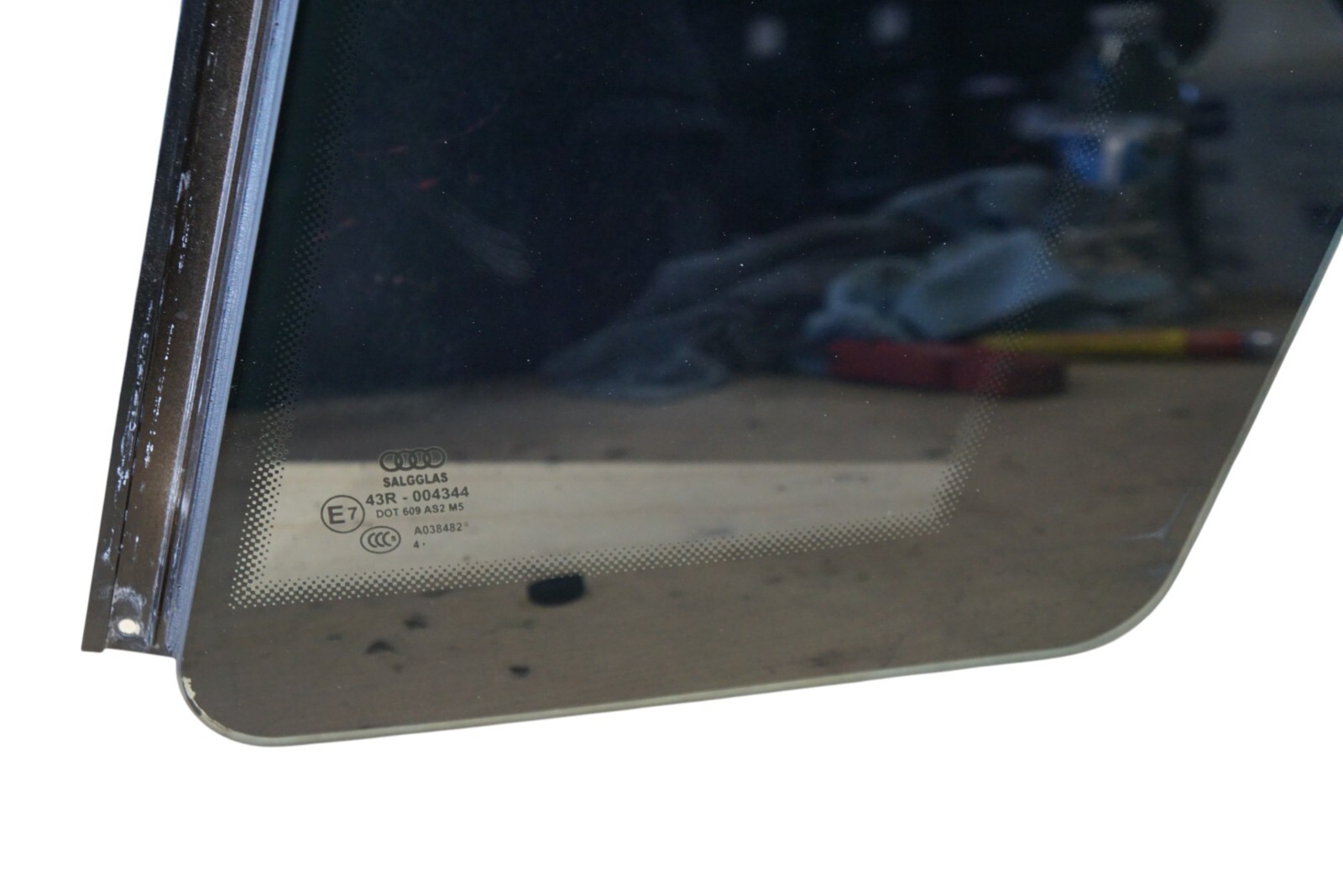 2008 - 2015 AUDI R8 COUPE REAR LEFT DRIVER QUARTER WINDOW GLASS OEM 43R-004344