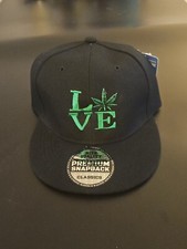 CAPPELLO BERRETTO I LOVE MARIJUANA WEED POT REGOLABILE PREMIUM SNAPBACK *NUOVO CON ETICHETTE* nero verde