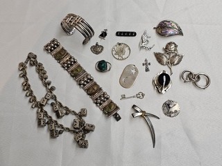 Large Lot Vintage Sterling Silver Jewelry Not Scrap Brooches Ect 399 Grams