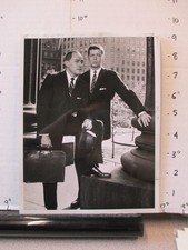 CBS TV show photo 1960s THE DEFENDERS Robert Reed E.G. Marshall briefcase