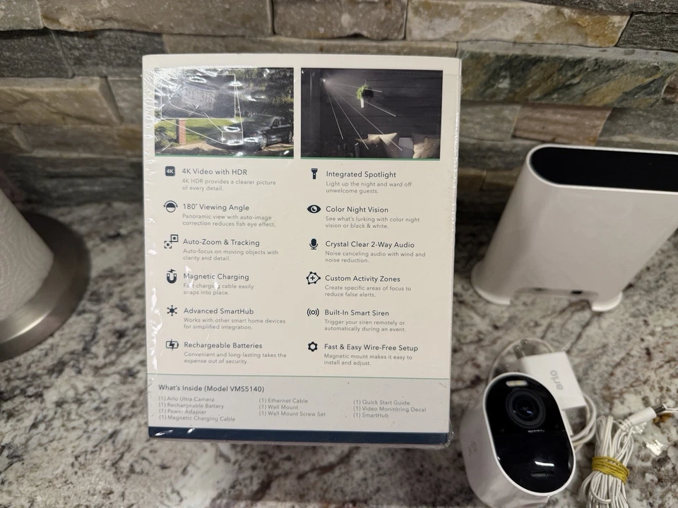 Arlo Ultra VMS5140 4K UHD Wire-Free Security1 Camera System and Alarm - Image 2 of 4