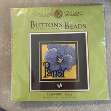 Mill Hill Buttons Beads Cross Stitch Kit PANSY MH14-9102