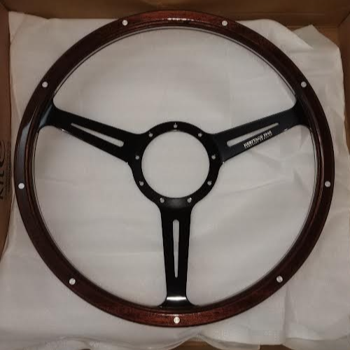 Land Rover Defender 15" Beech Wood Rim Steering Wheel + 48 Spline Boss Kit - Picture 1 of 11