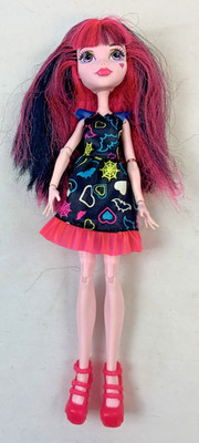 Mattel Monster High Electrified Hair-Raising Ghouls Draculaura Puppe Figur 2016