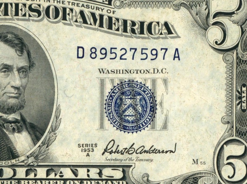 $5 1953 ((VF/VF+)) Silver Certificate Note ** PAPER CURRENCY AUCTIONS