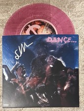 SLAYYYTER SIGNED DANCE 7 INCH VINYL SINGLE WORST GIRL IN AMERICA - BECKETT COA