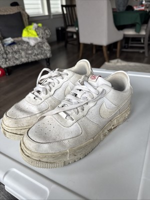 Women s Nike Air Force 1 Pixel 'Summit White Red Tag' CK6649-105 Sz 9.5 Preowned