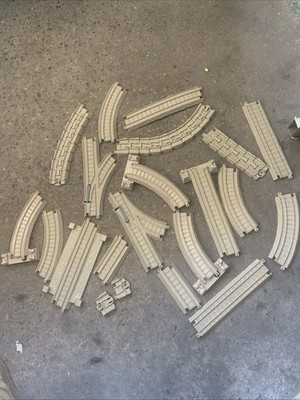Thomas Friends Wooden Train Tank Straight & Curve Track 21 Piece Lot