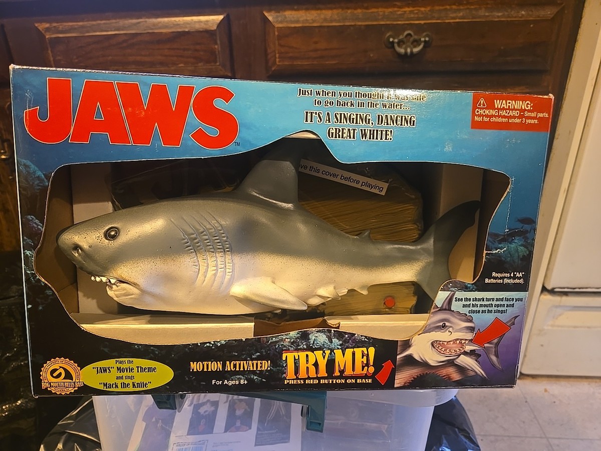 シンギングジョーズ Jaws Singing & Dancing Motion Activated Great White Shark by Gemmy