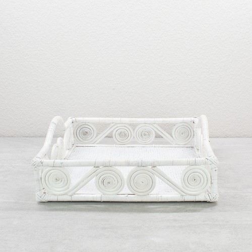1940er Vintage inspiriertes wirbelndes quadratisches Rattan Tablett, Luxus Wohnkultur, Whitewash - Bild 4 von 4