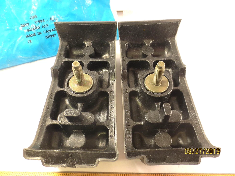 2 PCS, 1 R/H & 1 L/H, FORD 1985/1987 MERCURY LYNX "GUARD ASSY" (REAR BUMPER) NOS - Image 4 of 4