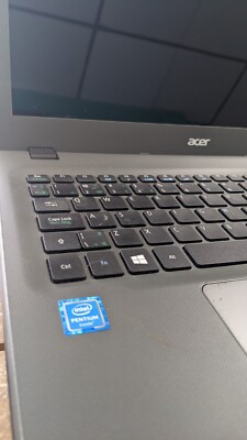 acer aspire E5-573T-P674 Intel Pentium 3556,4gb RAM,1TB HDD