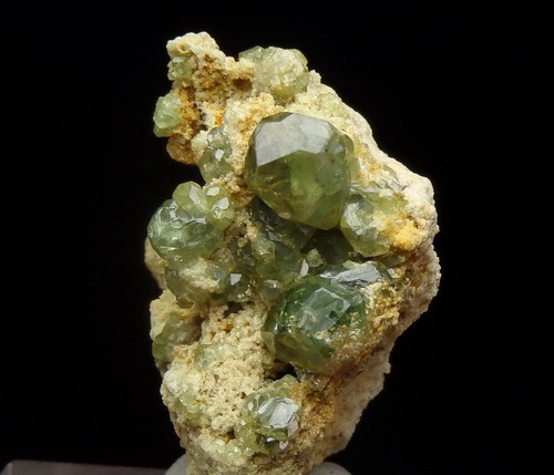ANDRADITE var. DEMANTOID grüne Kristalle -- MADAGASKAR Antetezambato Mine /pj287 - Bild 9 von 15