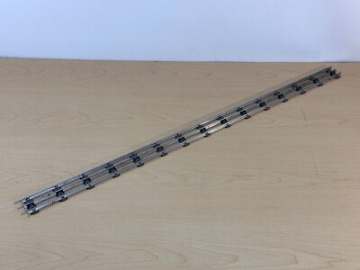 Lionel 027 LONG 36'' STRAIGHT TRAIN TRACK 3 RAIL SYSTEM