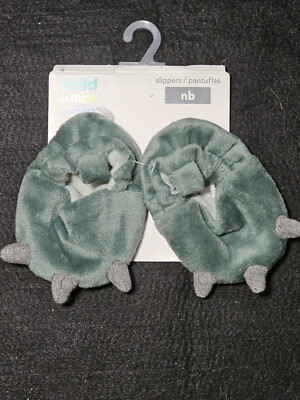 NWT Carter's Child of Mine Dinosaur Slippers Newborn