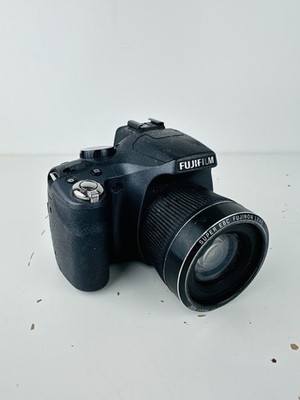 Fujifilm FinePix SL300 14 Mega Pixel 30x Zoom Digital Camera