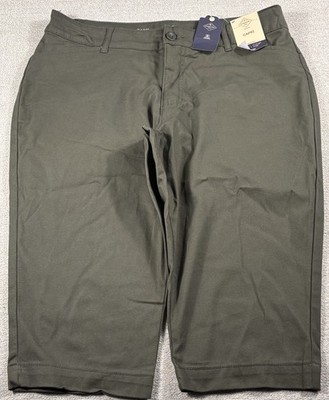 St . Johns Bay Secretly Slender Capri Pants Women 16P Green Mommy Tummy Tuck NWT