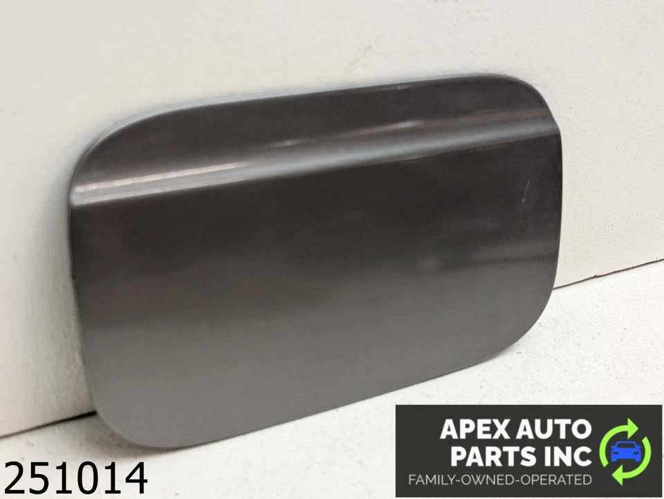 OEM 2002-2005 BMW 745Li 4.4L Fuel Filler Gas Tank Door Lid Cover - Image 3 of 4