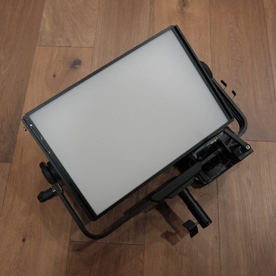 Aputure Nova P300c 2x1 LED panel light + Soft box