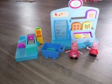 Peppa Pig Grocery Store Playset with Figures Accessories
