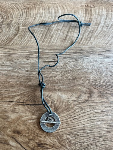 Collier Chaîne Ancien Avec Pendentif - Modèle N668 - Bijou Vintage - Occasion