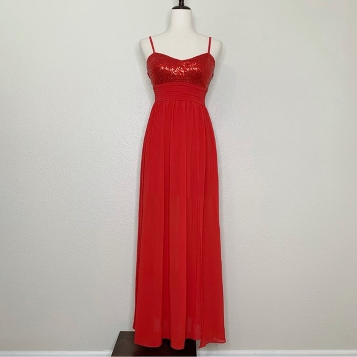 Qurio by Aggie Red Cocktail Chiffon Maxi Dress | eBay