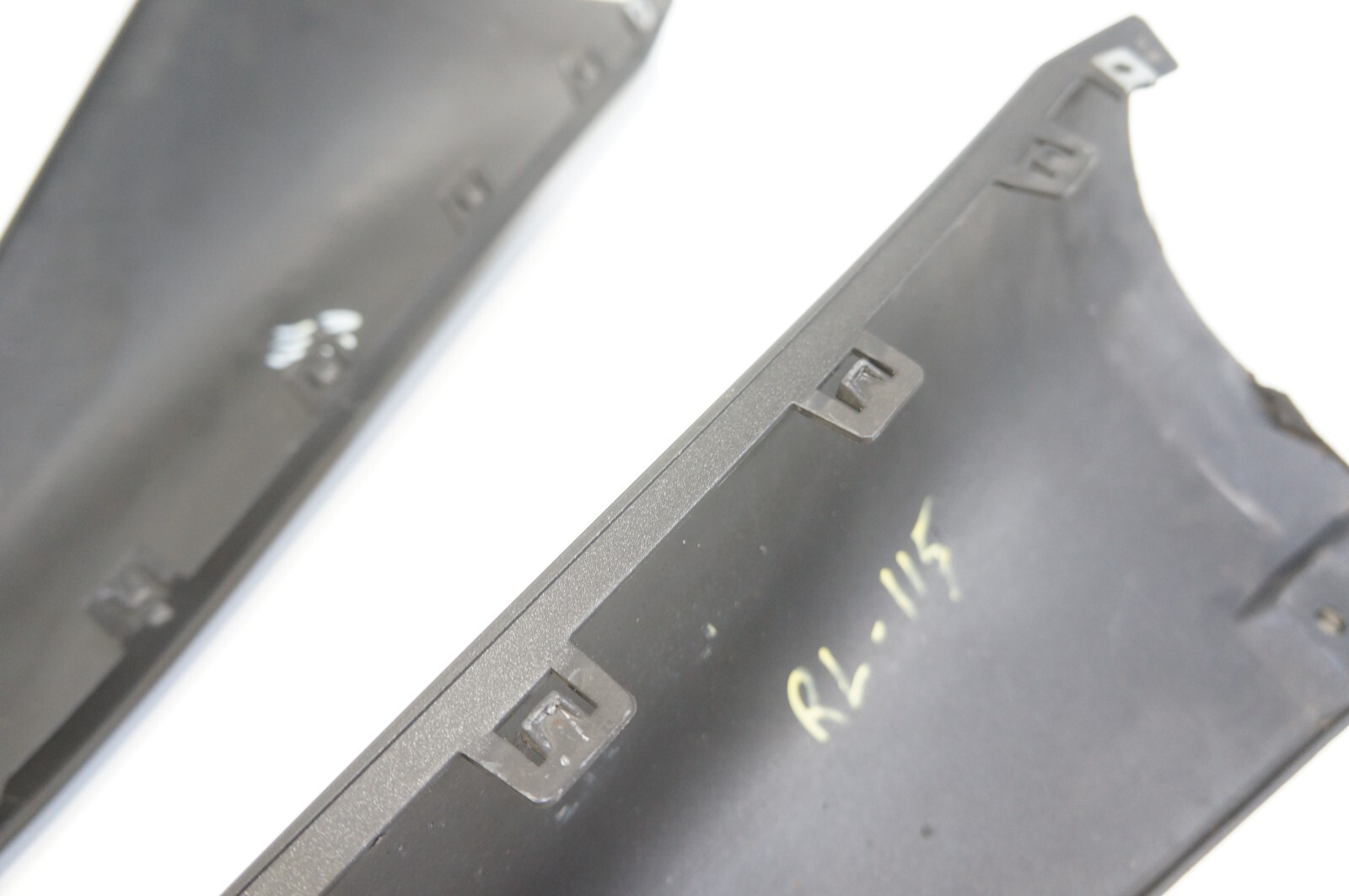 14-2019 maserati ghibli rear right left side bumper lower cover panel trim pair