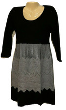 Black & White Chevron Sweater Dress from Sandra Darren Size Large