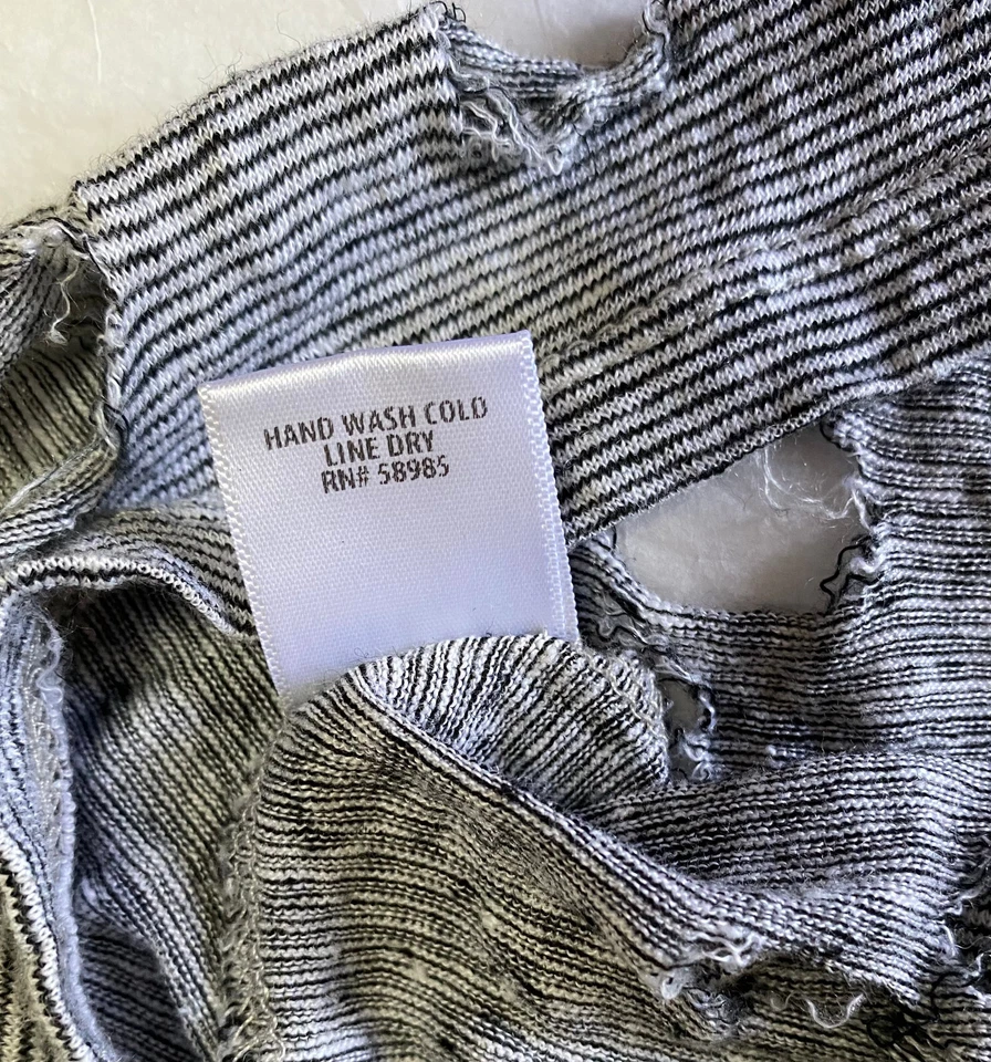 Camiseta Emma & Sam Gris Rayas Negras Camiseta Grunge Corte Agujero Destruido M Foto 4 de 4