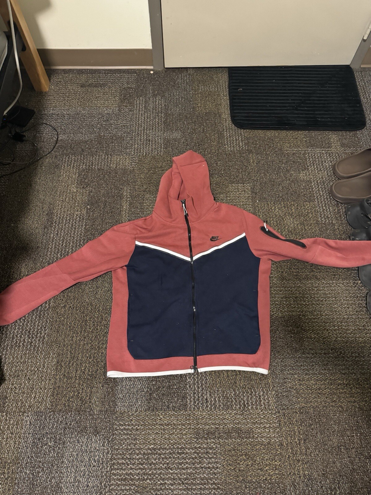 Nike Tech Large - image 1