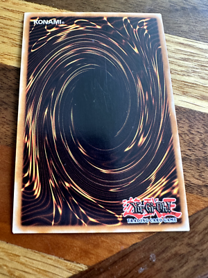 Blue-Eyes White Dragon DT01-EN001 Duel Terminal Super Parallel
