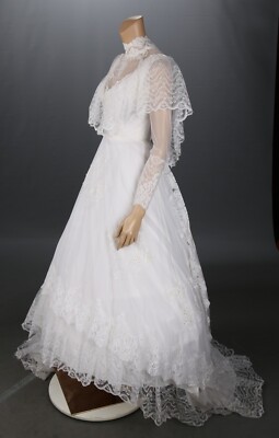 Alfred Angelo Vintage 80s White Lace High Neck Long Sleeve Alfred Angelo Vintage 80s White Lace High Neck Long Sleeve
