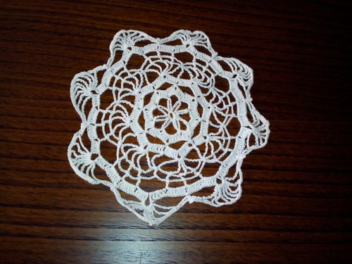Napperon fait main Déco cuisine blanc ajouré rond coton au crochet