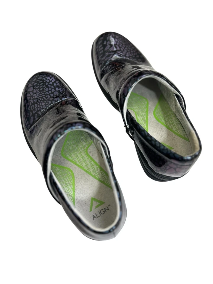 Align by Nurse Mates INDYA LEOPARD Blue And Purple Iridescent On Black Size 10M - Image 2 of 4