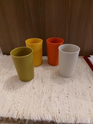 Tupperware Stapelbare Becher 4er Set 0,2 L Vintage