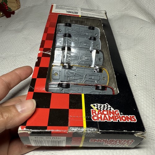 ***RARE*** 2002 EDITION Nascar Racing Champions 5 Car Pack 1/64 free shipping - Picture 8 of 11