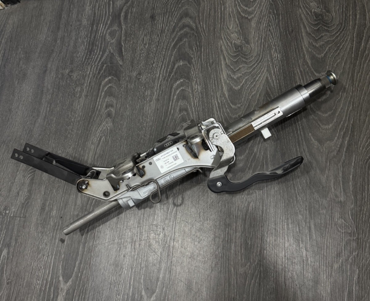 Lamborghini Huracan LP 610-4 steering column  4T0419506F