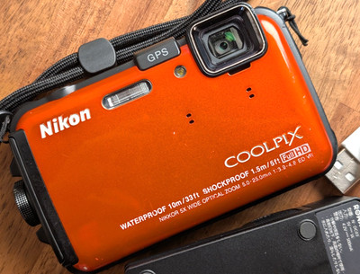 Excellent Nikon COOLPIX AW100 16.0MP 5x Compact Digital Camera English ok Japan