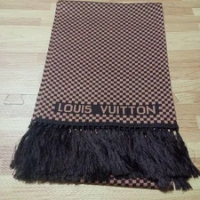 LOUIS VUITTON Damier scarf stole