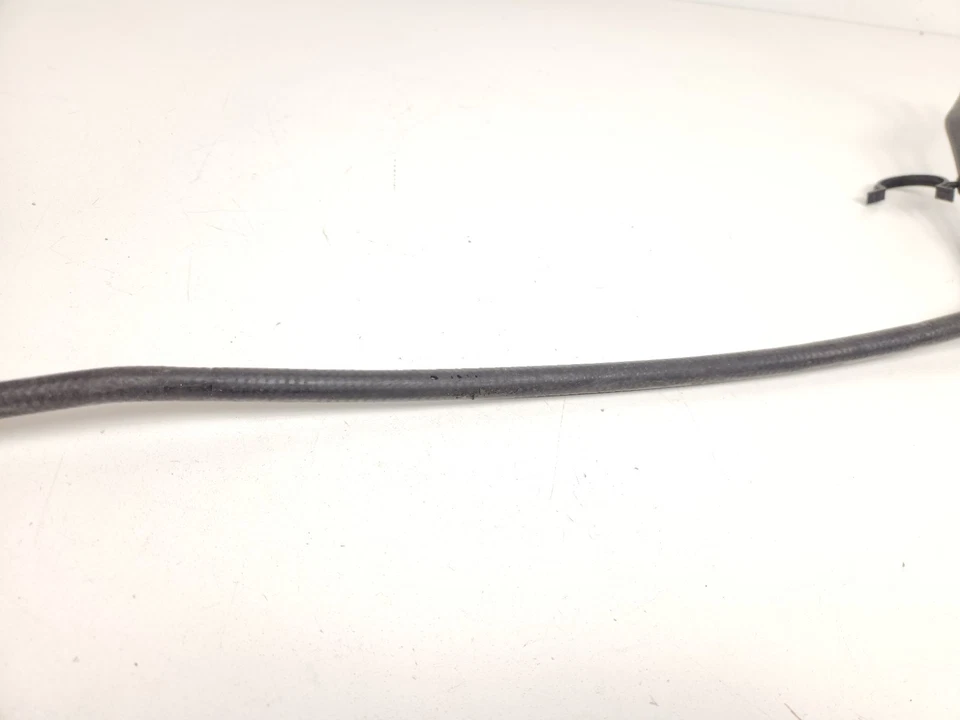 MCLAREN MP4-12C 650S 2012-2014 DERECHA CRB a manguera de enfriador OEM 11L0202CP Foto 3 de 4