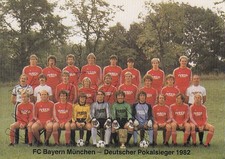 Mannschaftsbild Mannschaftskarte Bayern München 82/83 Deutschland 7 Autogramme
