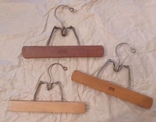 Vtg Wooden Pants Clamp Hangers - Setwell 10 1/2" , Elyte 10" ,  Unmarked 9" 