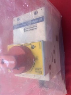 Schneider LD4LC30 Motor Starter (New)