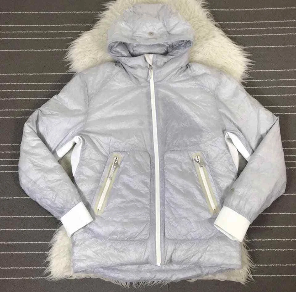 RARE Mens Lululemon Lab NYC Silver Gray White Down Jacket Hooded Coat sz M