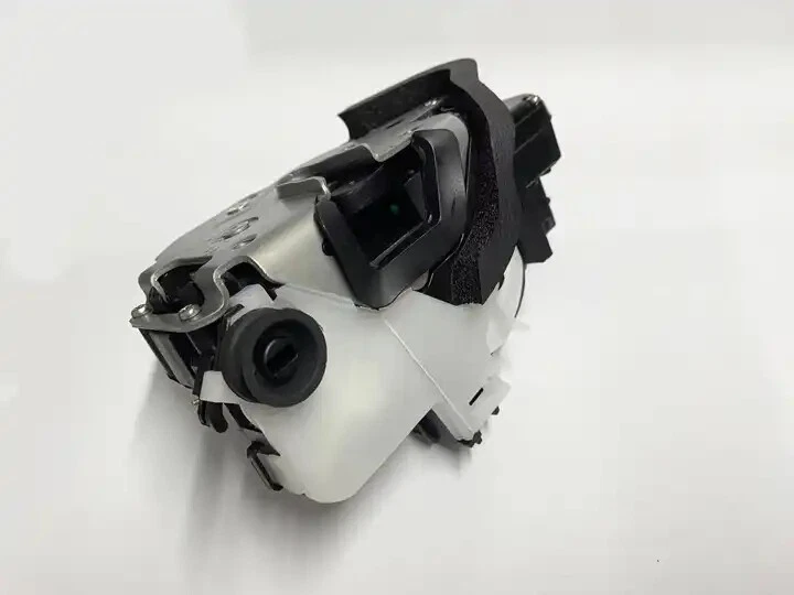 Actuador de bloqueo de puerta delantero izquierdo para Chevy GMC Terrain Buick LaCrosse Cadillac SRX Foto 3 de 3