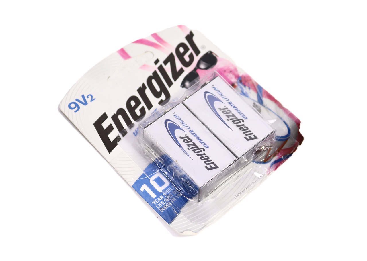 Energizer 9V Batteries, Ultimate Lithium 9 Volt Battery, 2 Count