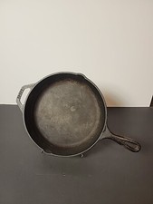 Vintage 3 Notch Lodge Cast Iron Skillet #8, SK Series - Made in USA 10 inch pan