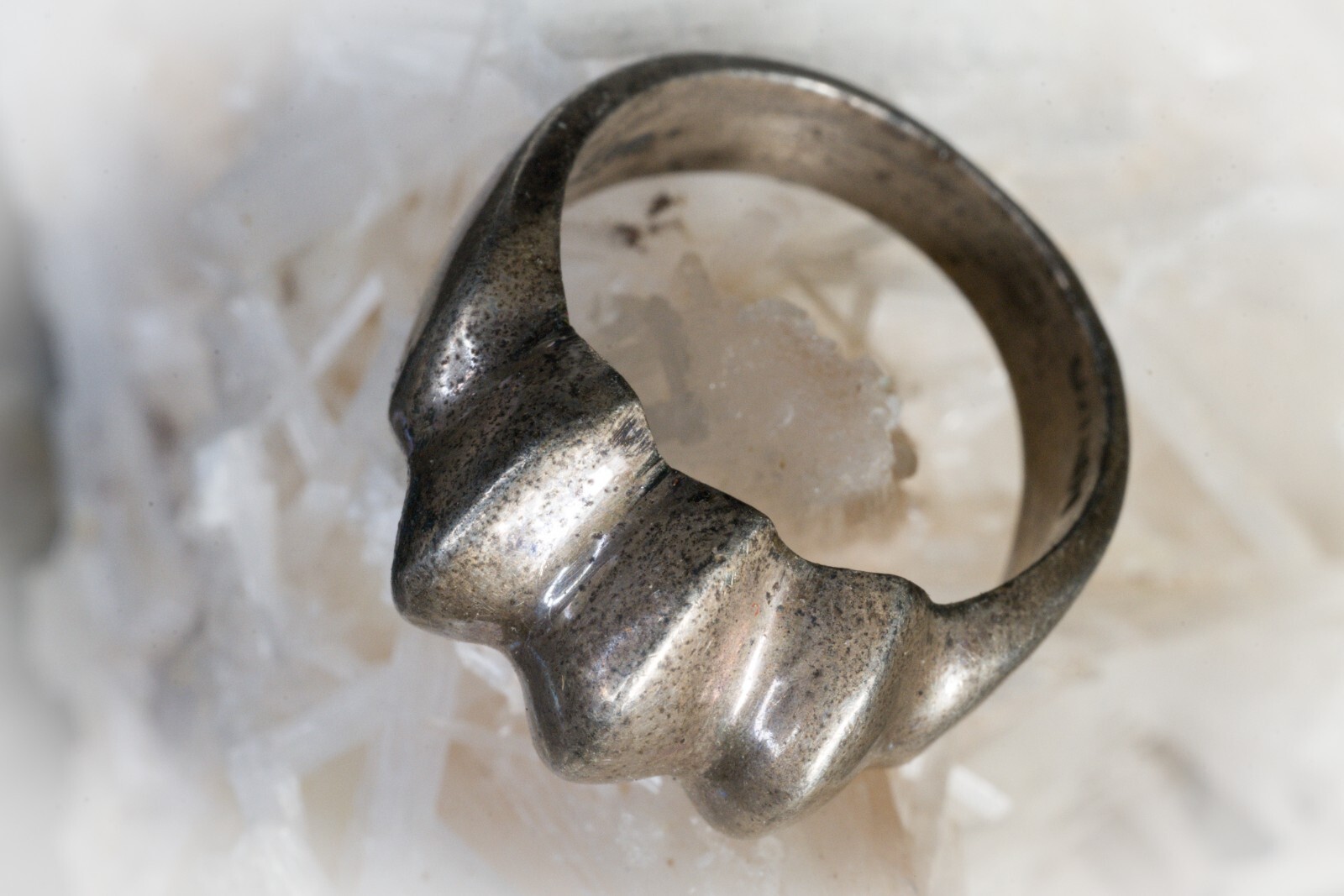 Sterling Silver Ring Unique Yet Simple Design Siz… - image 5